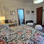 En-suite Casa Cristina منزل للإقامة *